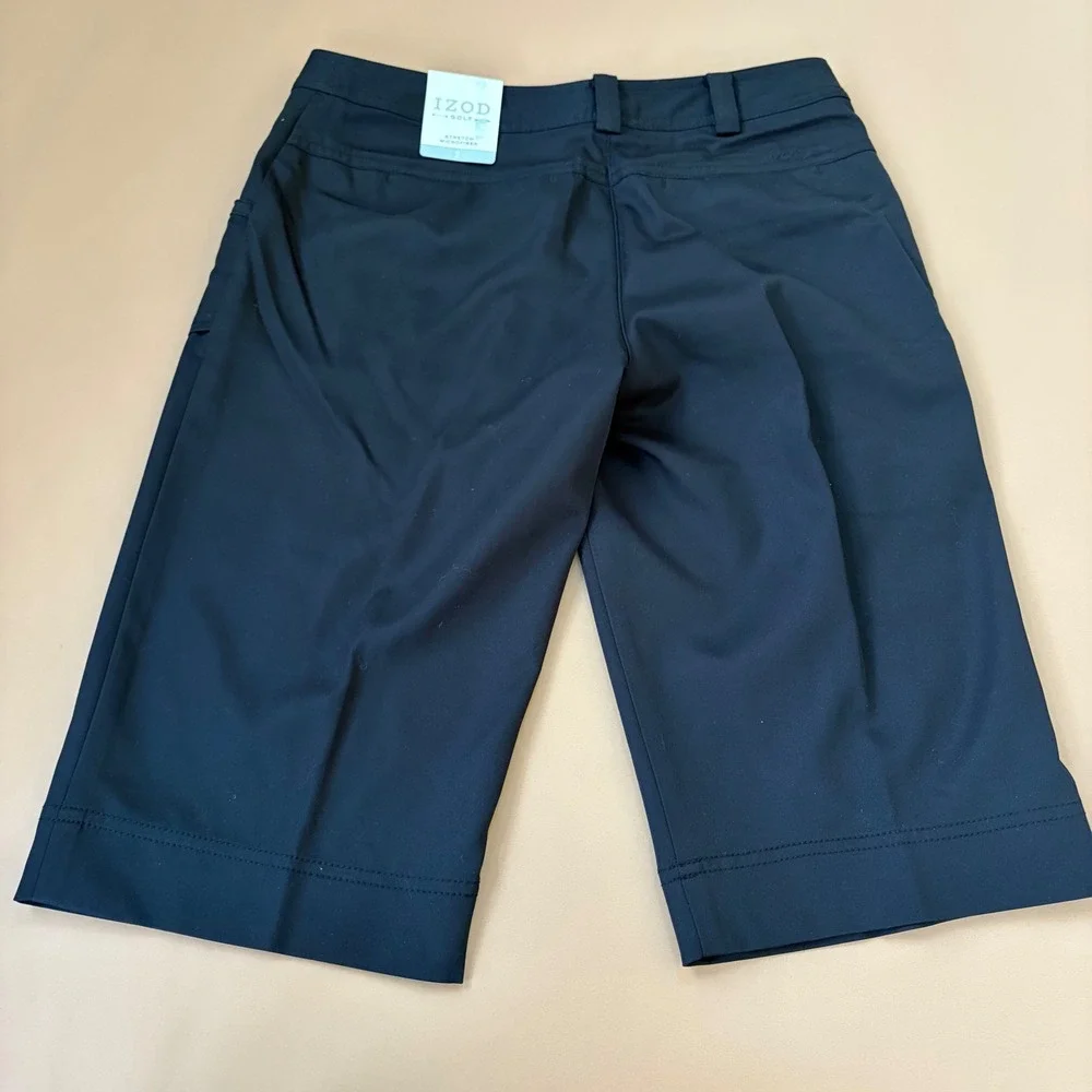 IZOD Golf Womens Black Swingflex Stretch Bermuda Shorts UPF 50 Size 2 NEW - Picture 12 of 13